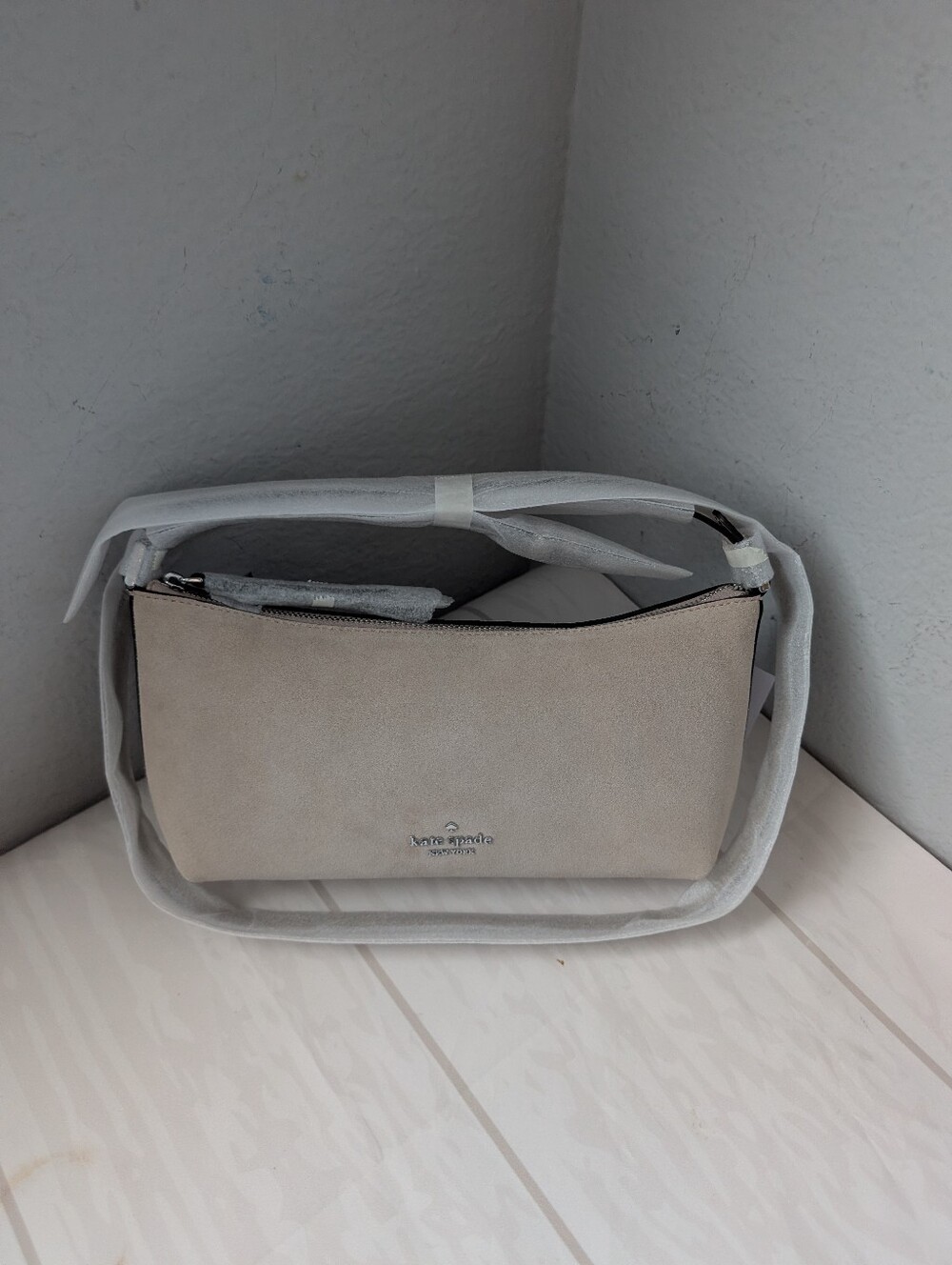 NWT Kate Spade KP039 Lenox Suede Mini Crossbody Bag In Light Sand